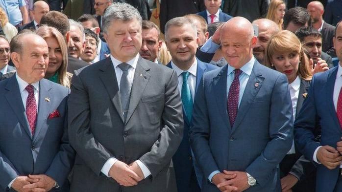 Почему Порошенко выгодно, чтобы Труханов руководил Одессой Почему Порошенко выгодно, чтобы Труханов руководил Одессой