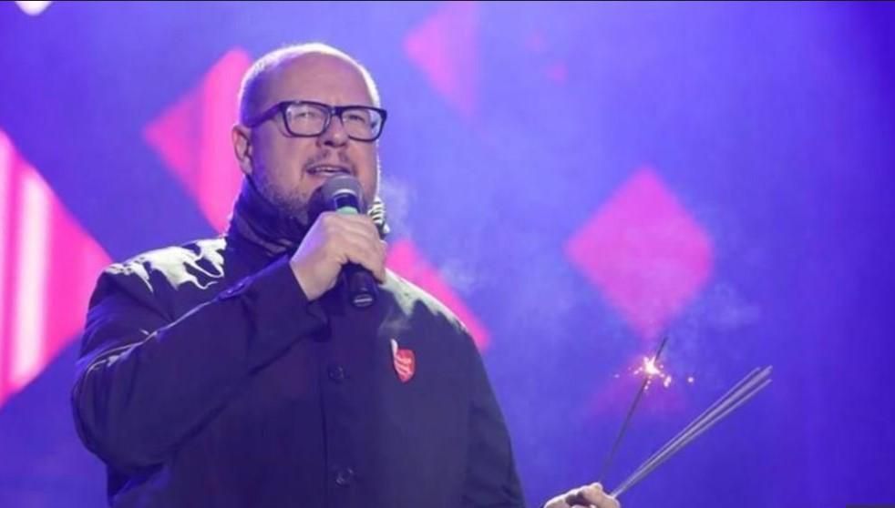 У Польщі через вбивство мера Гданська тисячі людей вийшли на мітинги: фото, відео У Польщі через вбивство мера Гданська тисячі людей вийшли на мітинги: фото, відео