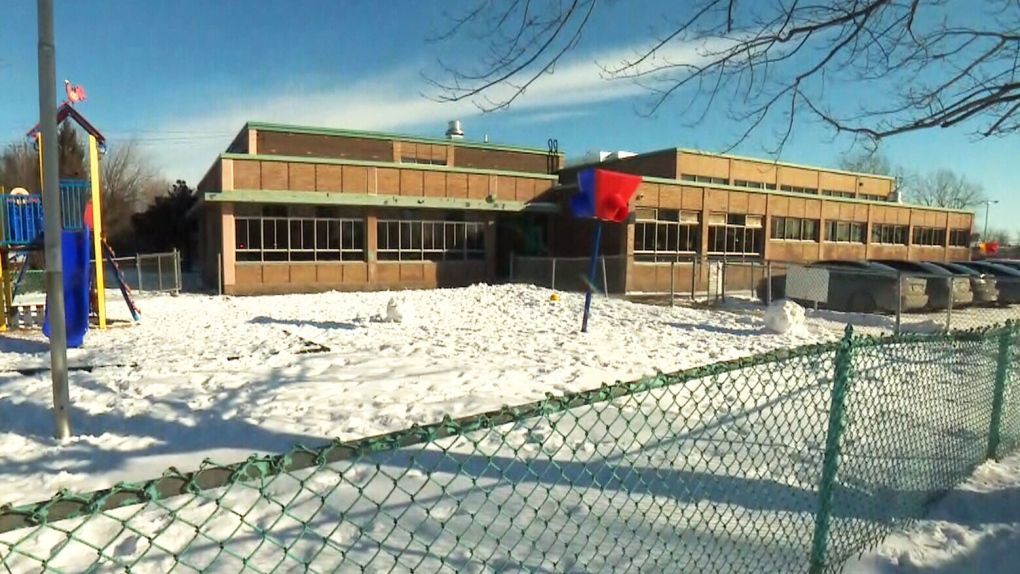 В школе в Канаде произошла утечка угарного газа: пострадали 43 человека, среди них – 35 детей