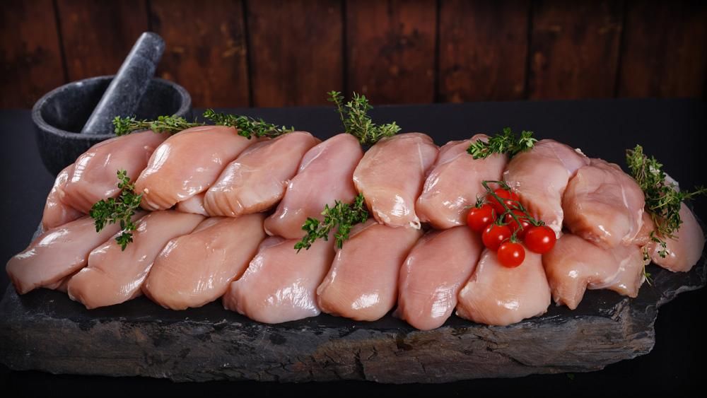 Где в Европе мясо курицы дешевле всего: Украина – среди лидеров