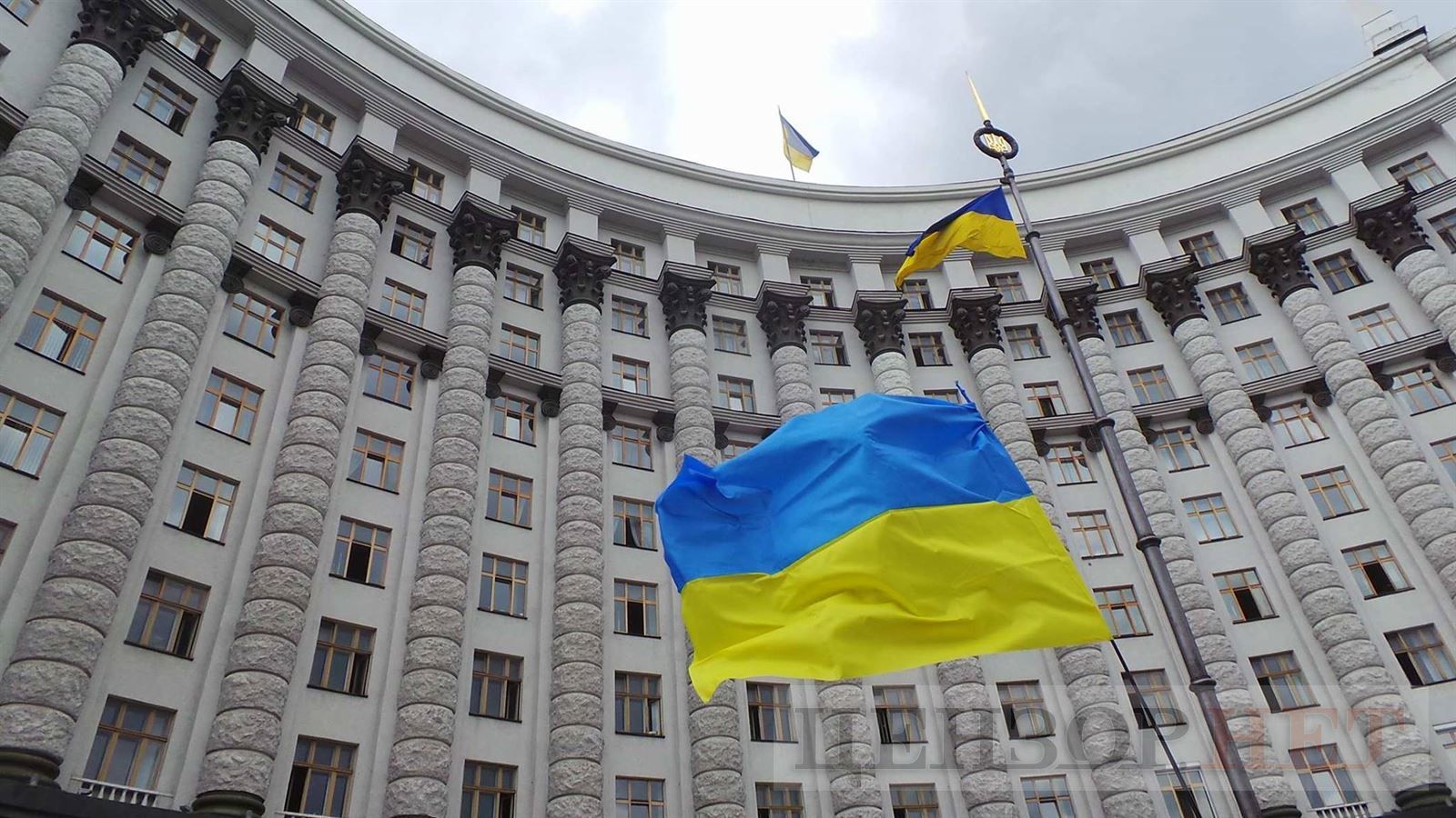 Сколько денег выделит правительство на Пенсионный фонд Украины в 2019 году