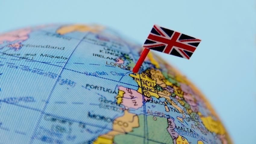 Як зміниться отримання віз до Лондона через Brexit: відповідь експертки