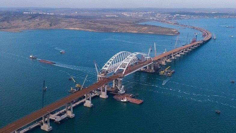 Росія хоче анексувати Азовське море, – Полторак про події в Керченській протоці