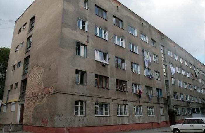 Украинцев пока не будут выселять из общежитий: Рада продлила мораторий