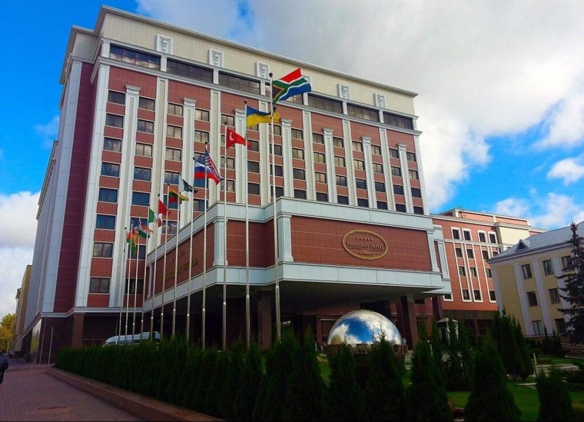 "Письма не открываются": как Россия вызывающе врет об украинских заложниках в Минске "Письма не открываются": как Россия вызывающе врет об украинских заложниках в Минске