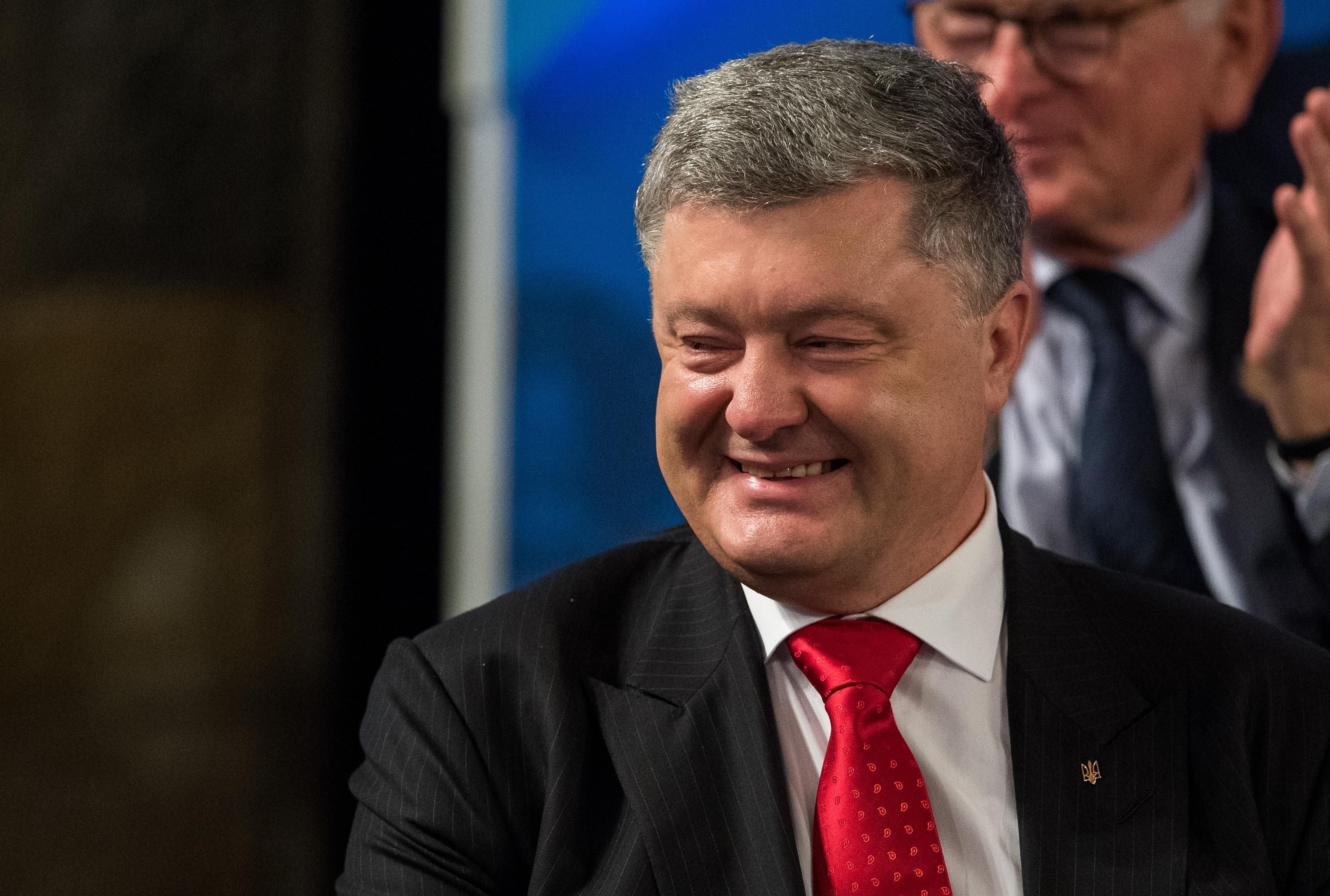 Когда Порошенко объявит об участии в президентских выборах, – информация от АП