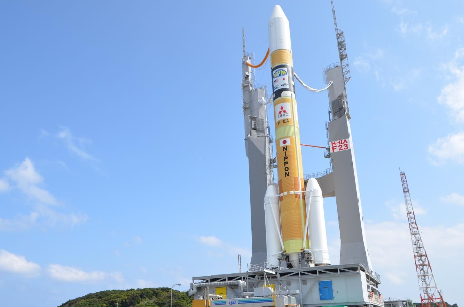 Японія запустила ракету Epsilon з кількома легкими супутниками