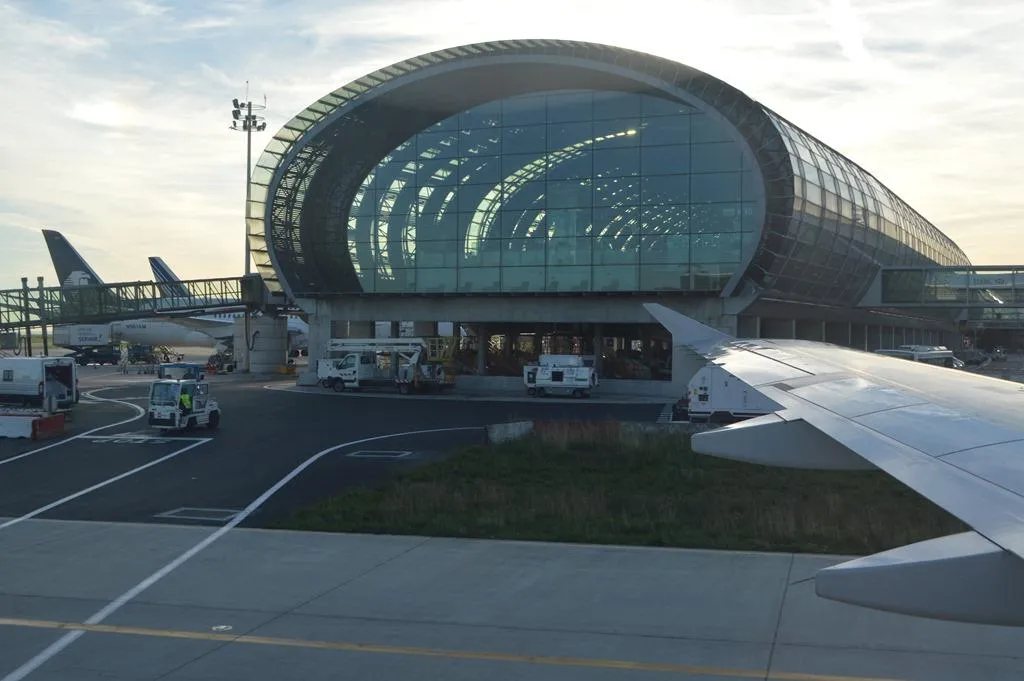 аеропорт Париж Франція термінал 2Е аеропорт Париж Франція термінал 2Е