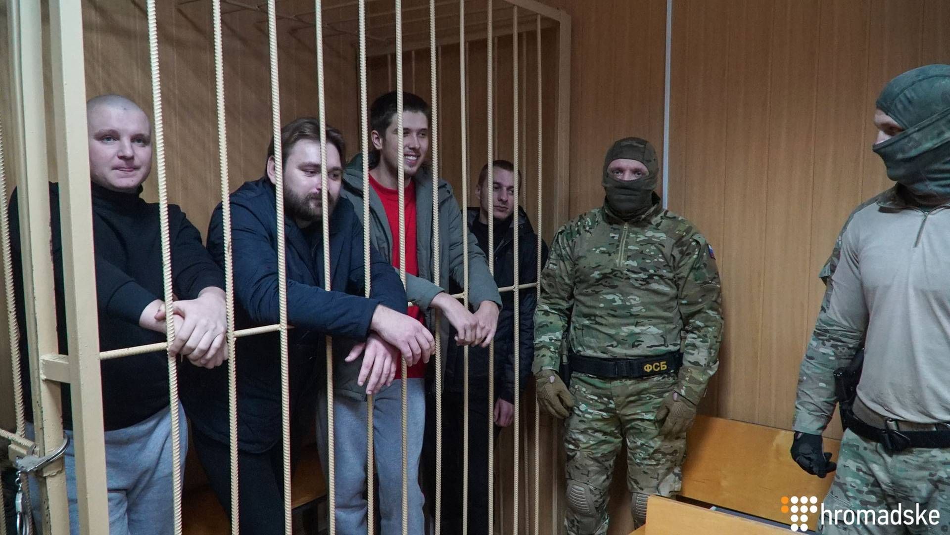 Арест 24 взятых в плен Россией украинских моряков обжаловали в суде