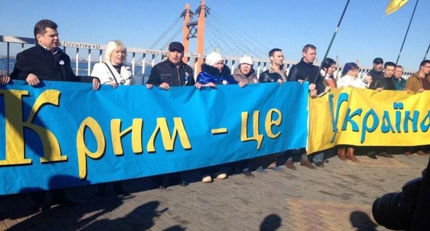 В Крыму празднуют годовщину референдума за восстановление автономии полуострова