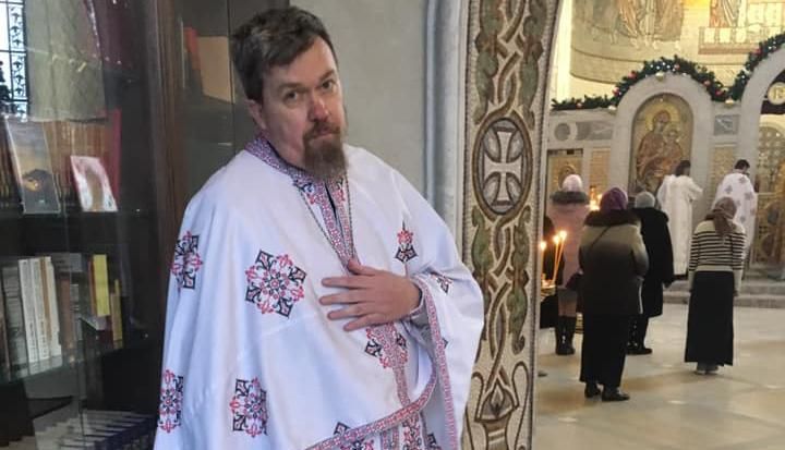 На Донбассе священник покинул УПЦ МП и перешел в ПЦУ