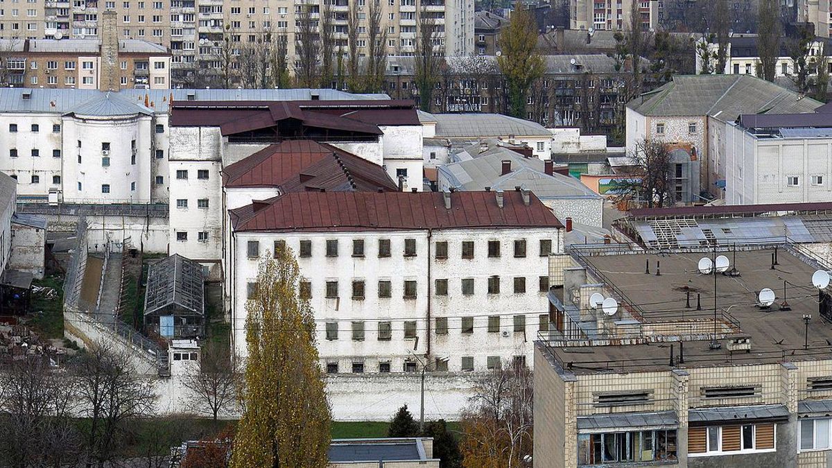 Не висотка і не бізнес-центр: що з'явиться на місці Лук'янівського СІЗО у Києві Не висотка і не бізнес-центр: що з'явиться на місці Лук'янівського СІЗО у Києві
