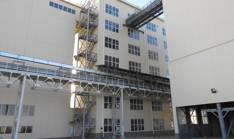 "Укрлендфармінг" Бахматюка інвестував 2 мільйони в нову лінію з виробництва комбікорму "Укрлендфармінг" Бахматюка інвестував 2 мільйони в нову лінію з виробництва комбікорму