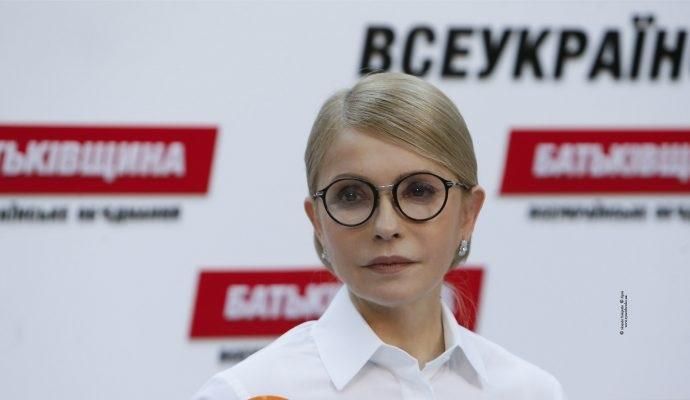 Тимошенко обещает среднюю зарплату свыше 1000 долларов, доступное жилье и качественную медицину