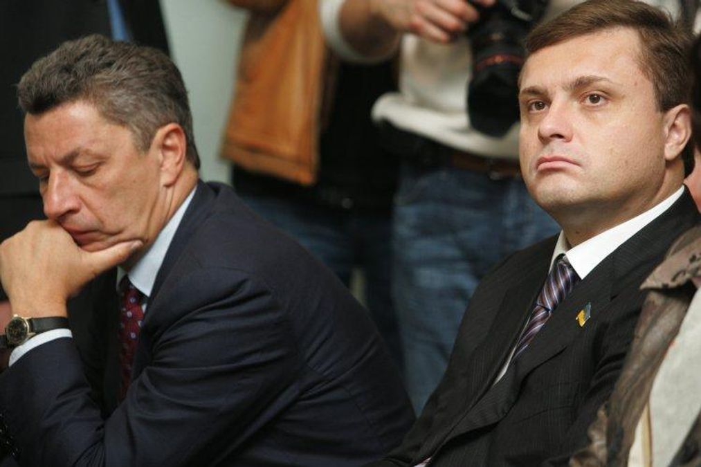 Продавчиня перерахувала мільйони "Опоблоку": ДБР почне розслідування Продавчиня перерахувала мільйони "Опоблоку": ДБР почне розслідування