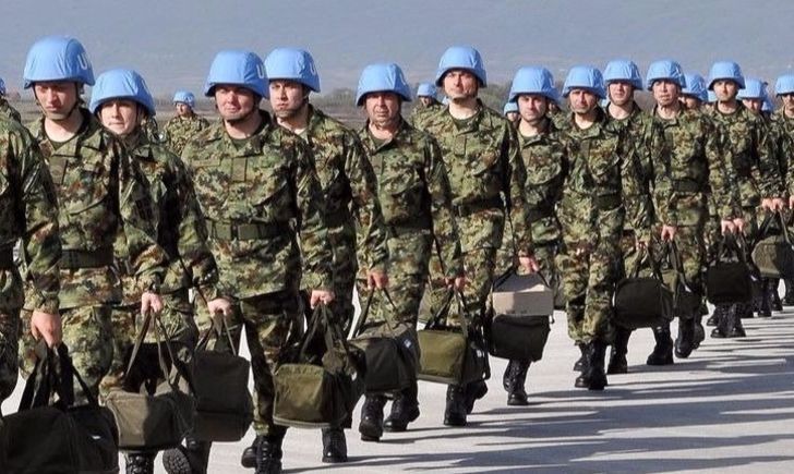 Введення миротворців ООН на Донбас: Порошенко обговорив ініціативу з Меркель 