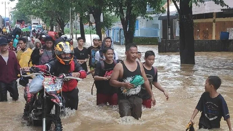 Індонезія, повінь, жертви