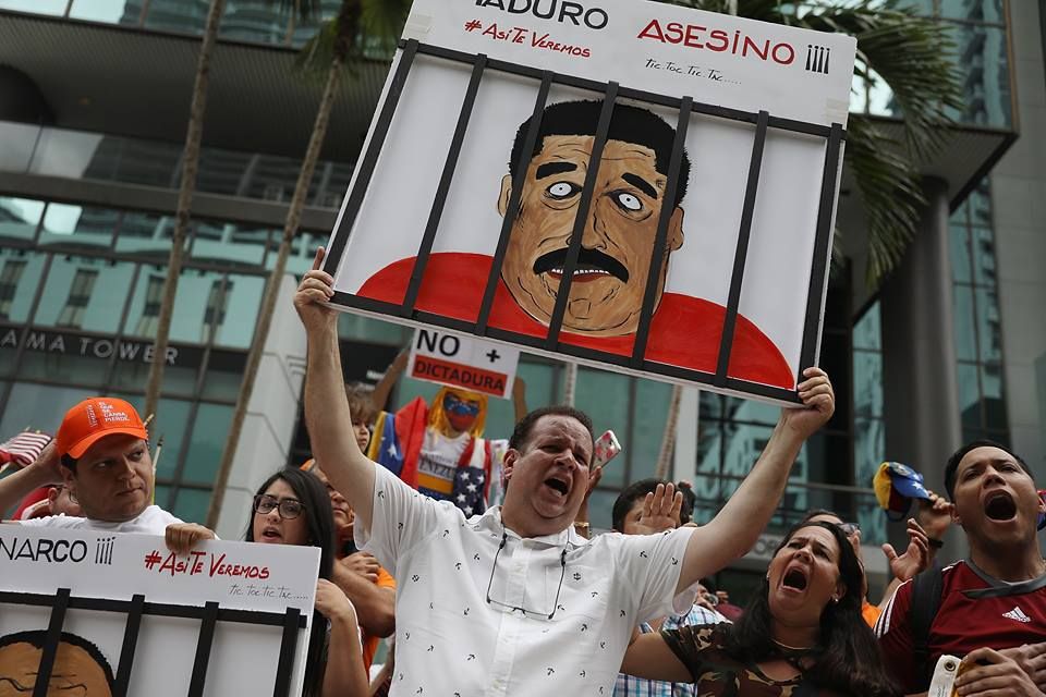 Венесуэла - новости: почему начался переворот в Венесуэле та кто против гражданской войны