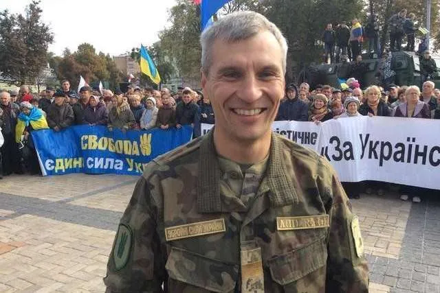 Руслан Кошулинський Руслан Кошулинський