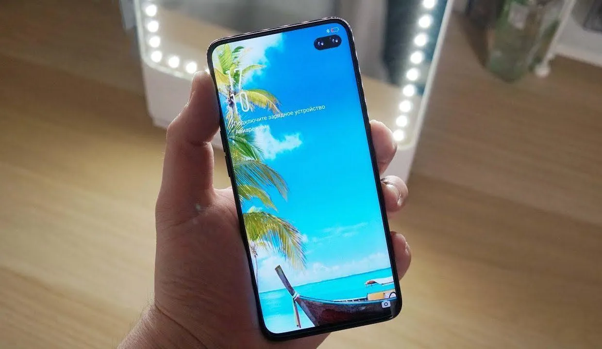 Samsung Galaxy S10 Plus Samsung Galaxy S10 Plus