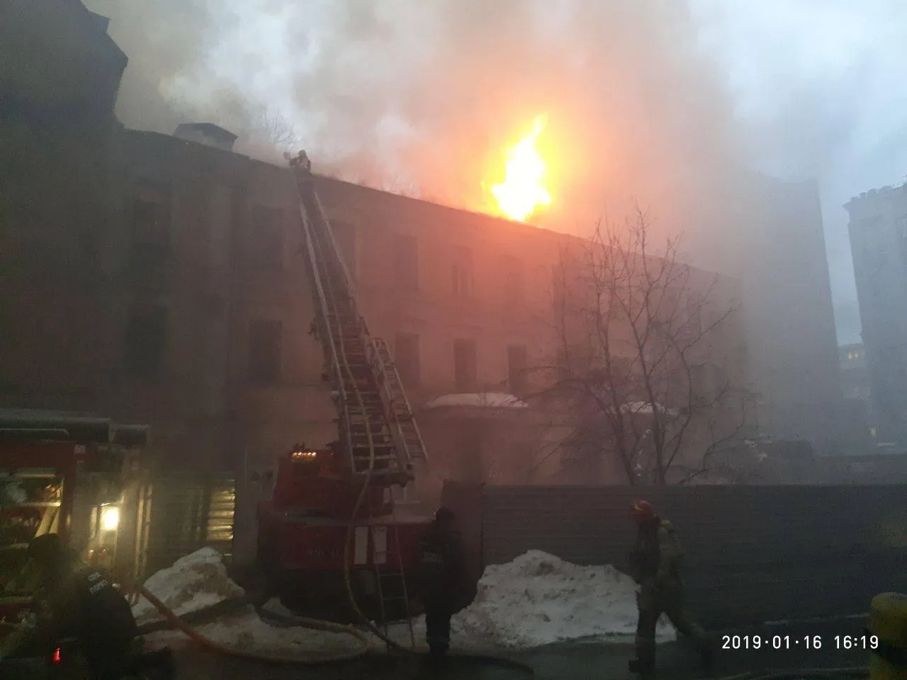 Пожежа у будинку на Грушевського, 4Б