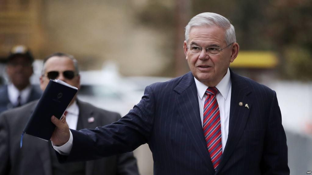 Новые санкции против РФ: почему американский сенатор требует немедленного введения ограничений Новые санкции против РФ: почему американский сенатор требует немедленного введения ограничений