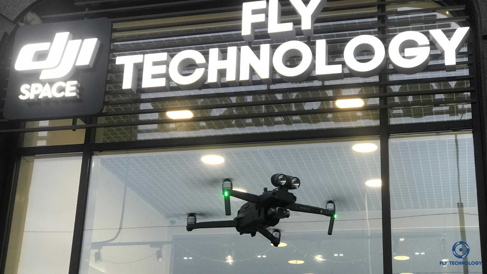 У Києві презентували промисловий дрон: де він пригодиться У Києві презентували промисловий дрон: де він пригодиться