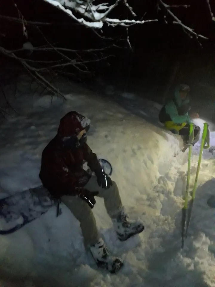 сноубордисти гориДСНС рятувальники туристи заблукали у горах