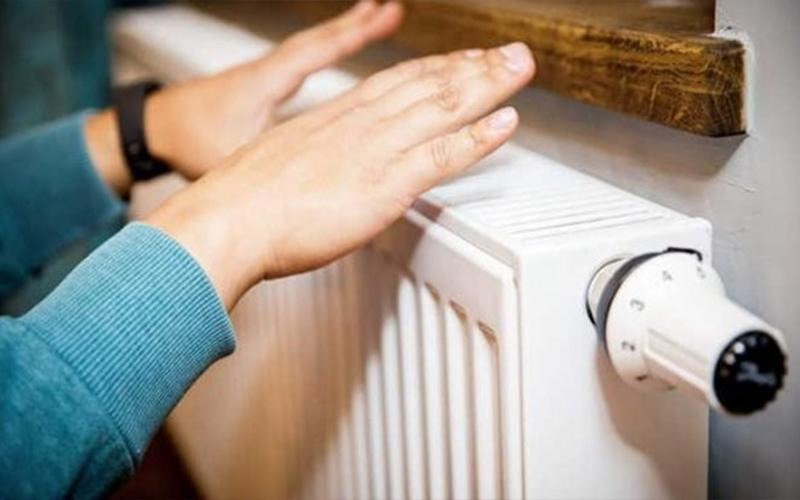 Авария с трубопроводом в Киеве: десятки домов остались без отопления