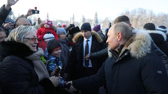 Свято на кладовищі: Путін розлютив росіян ганебною поведінкою – відео
