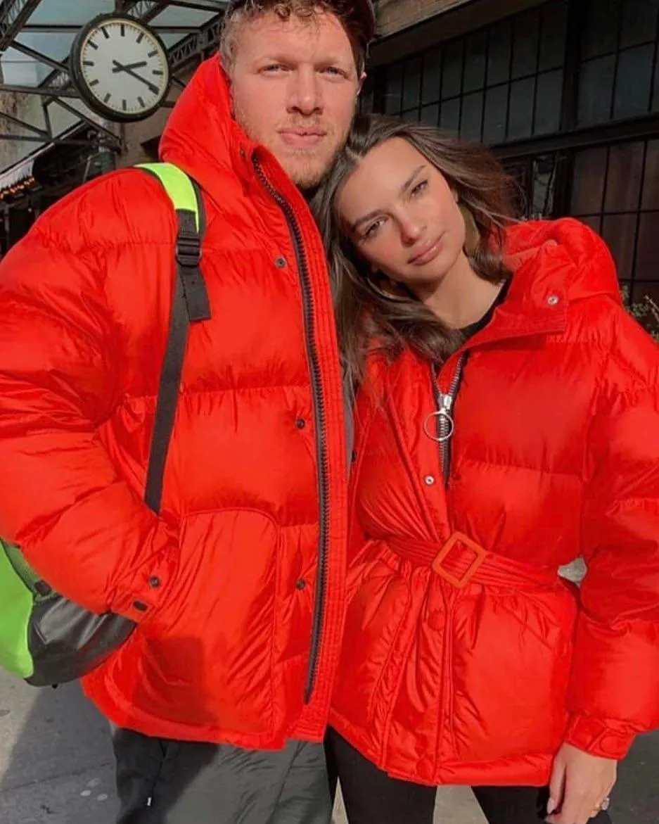 Емілі Ратажковскі Емілі Ратажковскі