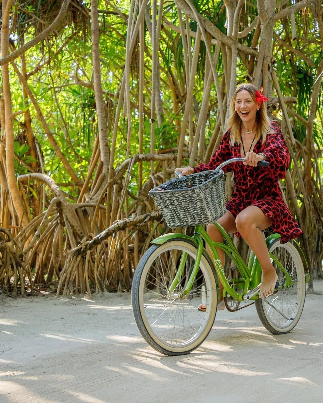 Телеведуча Леся Нікітюк на відпочинку Телеведуча Леся Нікітюк на відпочинку