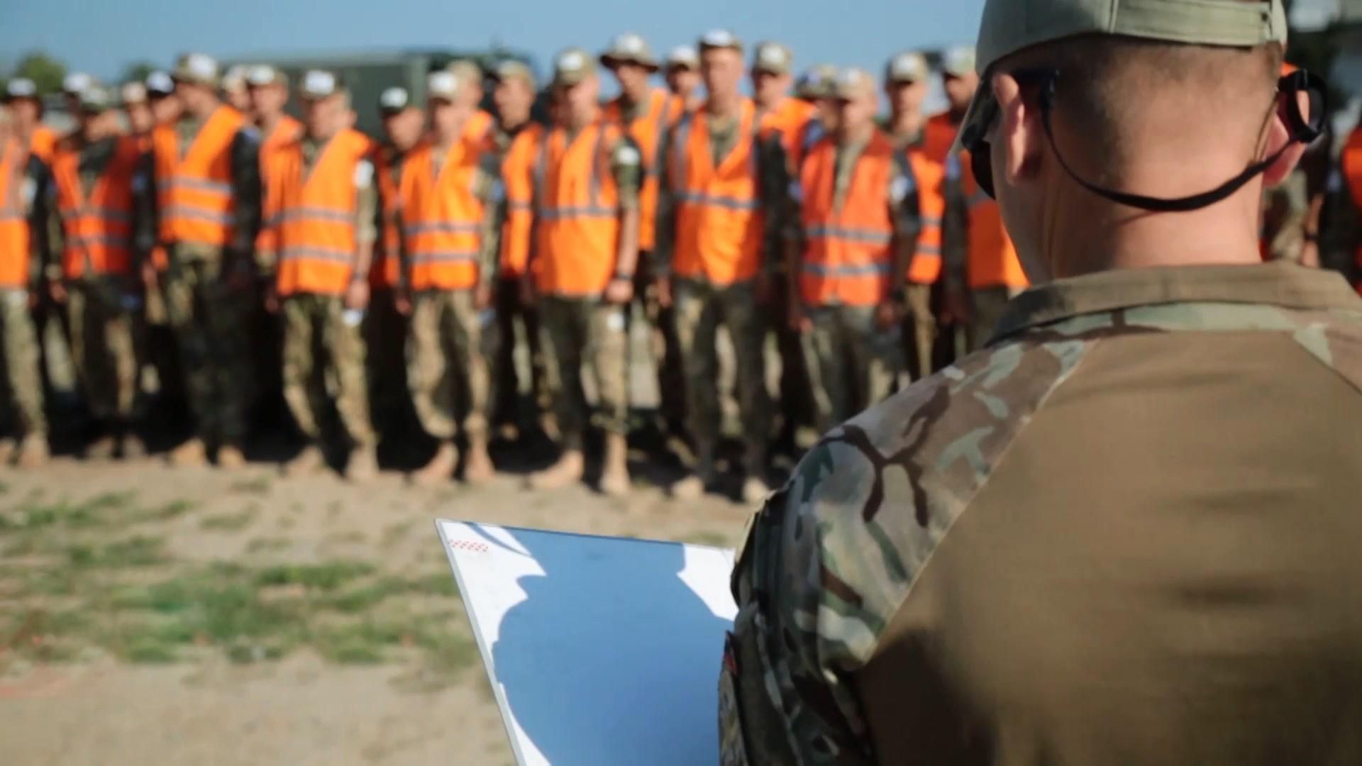 Робота на межі людських сил: як здають нормативи НАТО кандидати до ССО України