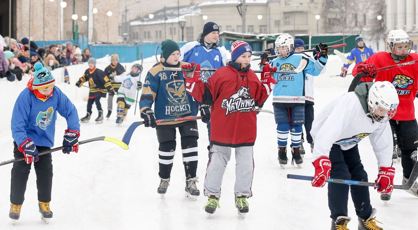 Легендарні українські хокеїсти проведуть майстер-клас з дітьми у Києві