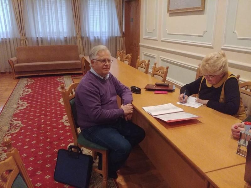 Петр Симоненко подал документы в ЦИК