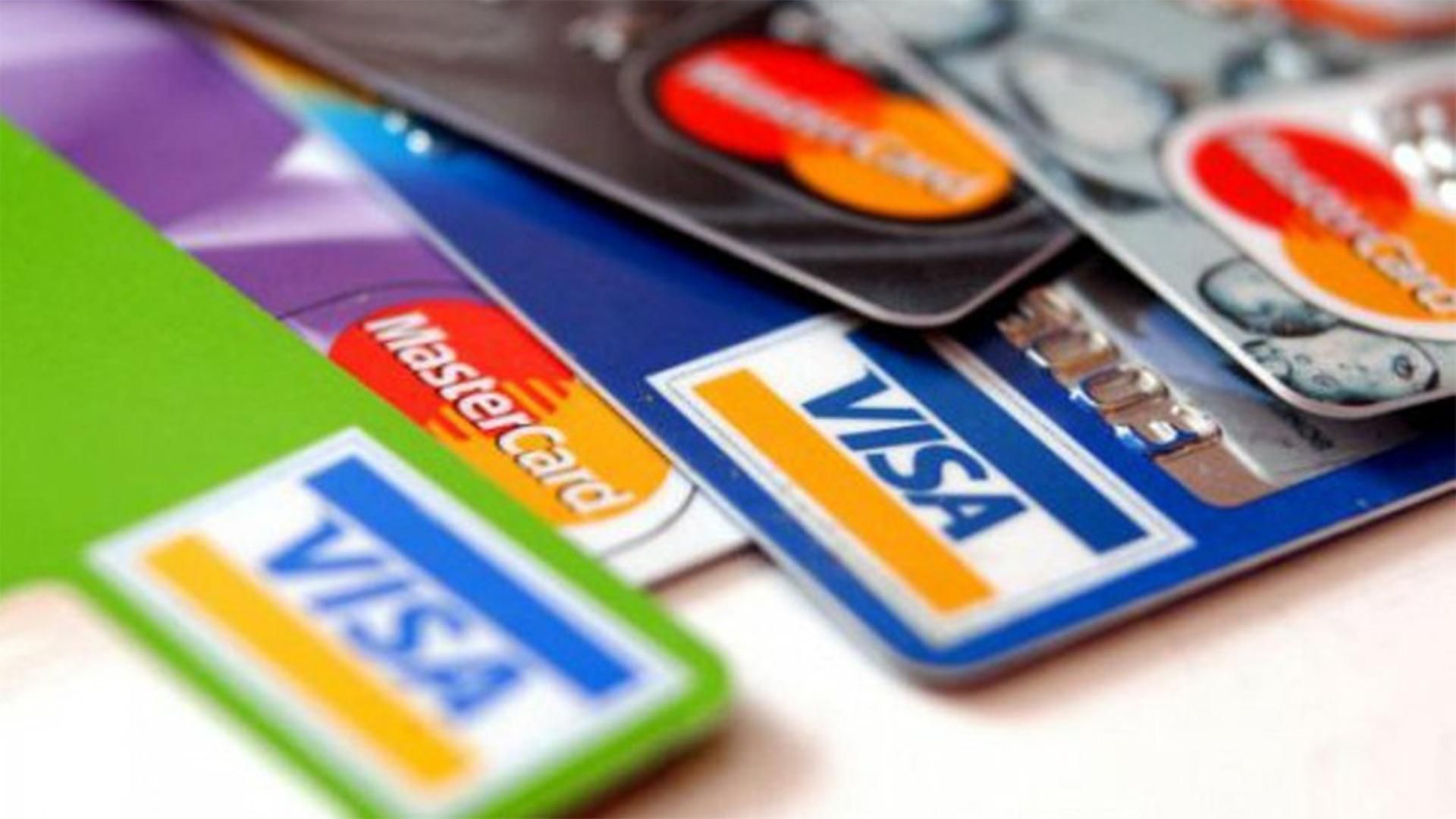 Нацбанк рассказал об убытках от мошенничества с платежными картами