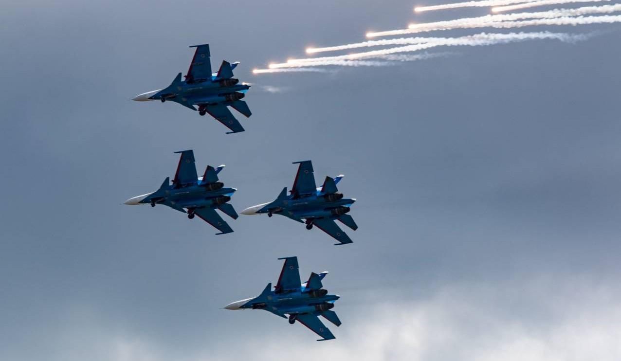 Білорусь озброюється російськими винищувачами Білорусь озброюється російськими винищувачами