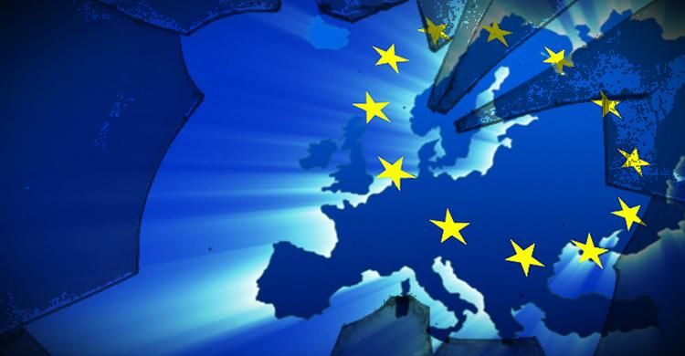 Уничтожают изнутри: почему Евросоюз начинает разваливаться Уничтожают изнутри: почему Евросоюз начинает разваливаться