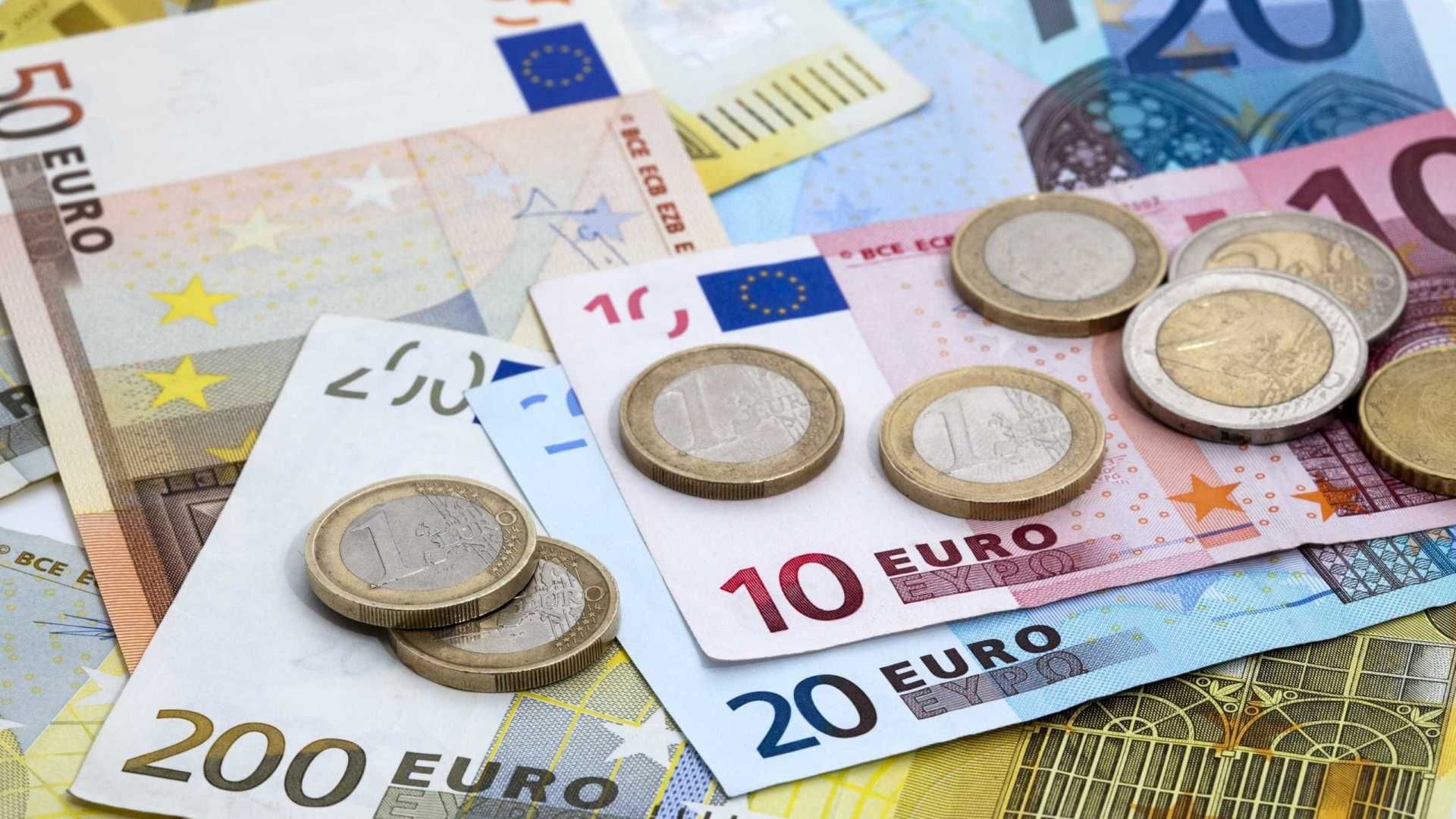 Курс валют НБУ на 04.02.2019: курс долара, курс євро