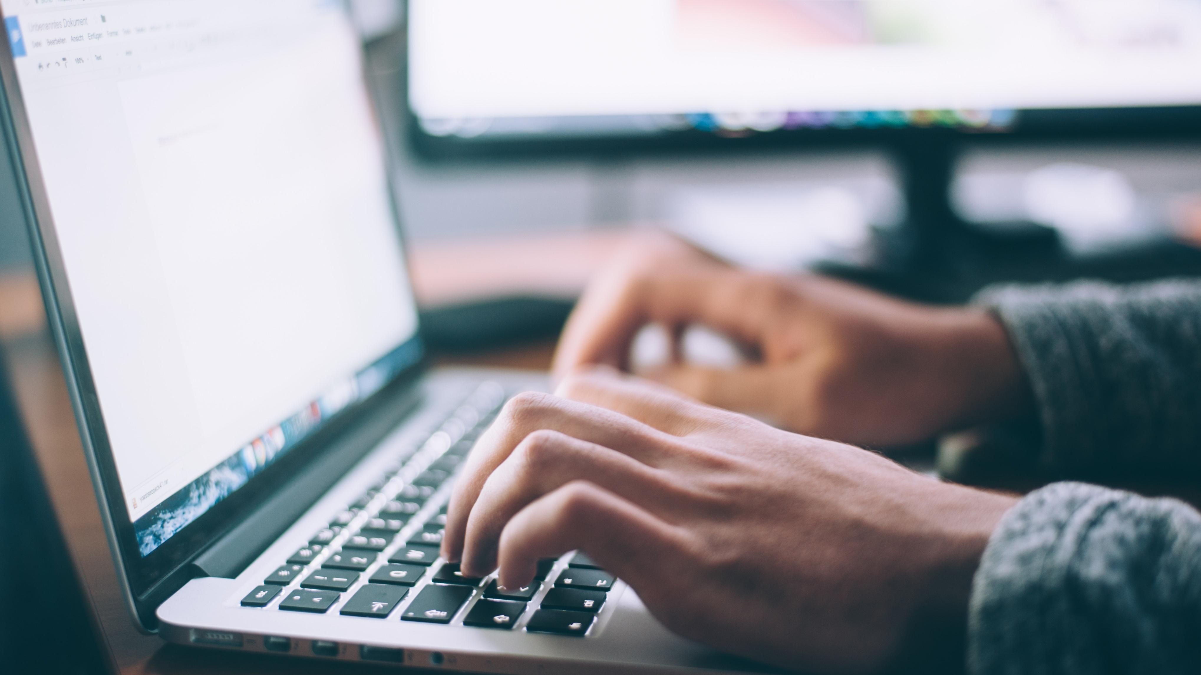 Як нестача процесорів Intel впливає на продажі Windows Як нестача процесорів Intel впливає на продажі Windows