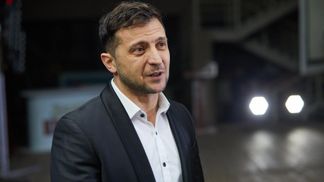 Владимиру Зеленскому 42: биография президента Украины