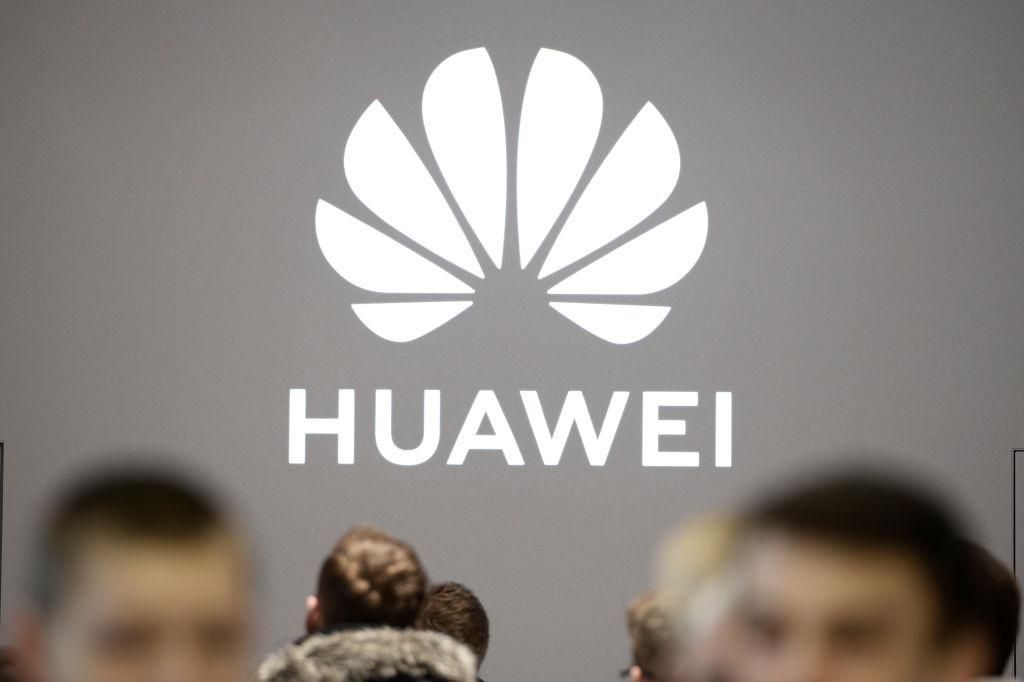 Huawei представить гнучкий смартфон із підтримкою 5G на MWC 2019