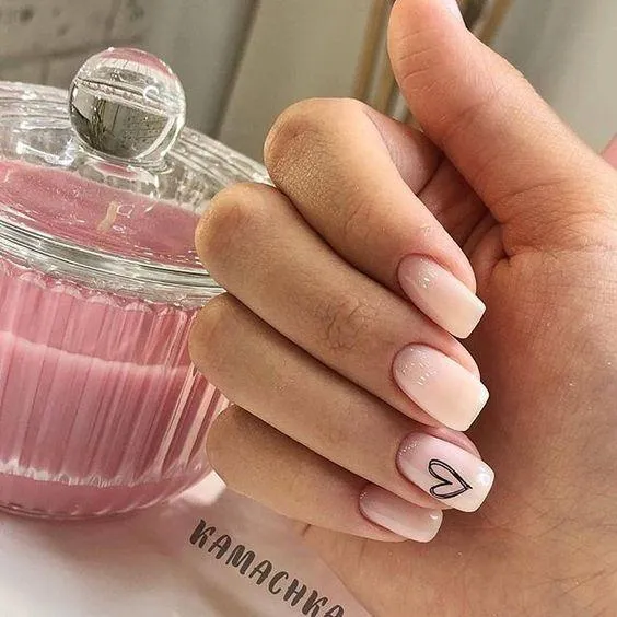 манікюр на валентина манікюр на валентина