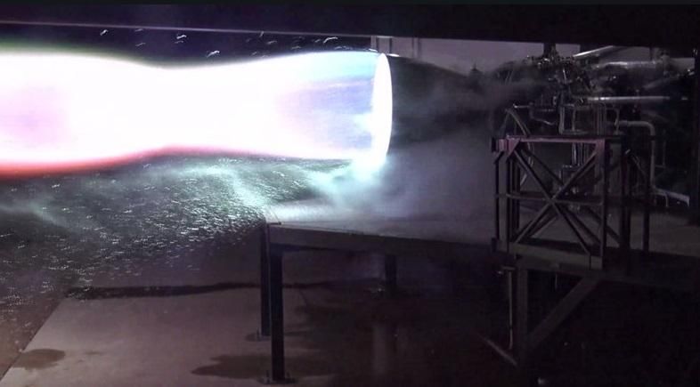 Ілон Маск показав ракетний двигун Raptor - фото, відео