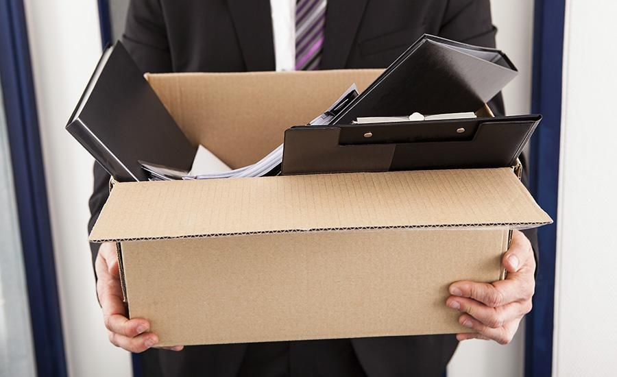 Догани, обшуки, звільнення: як карали чесних людей, що кинули виклик системі Догани, обшуки, звільнення: як карали чесних людей, що кинули виклик системі