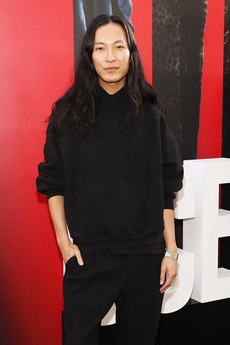 Александр Венг - колишній креативний директор бренду Bаlenсiaga Александр Венг - колишній креативний директор бренду Bаlenсiaga