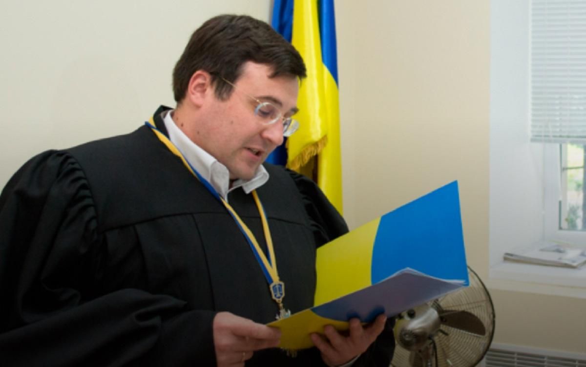 Відсторонення Супрун: чим відомий суддя Каракашьян, який ухвалив рішення Відсторонення Супрун: чим відомий суддя Каракашьян, який ухвалив рішення