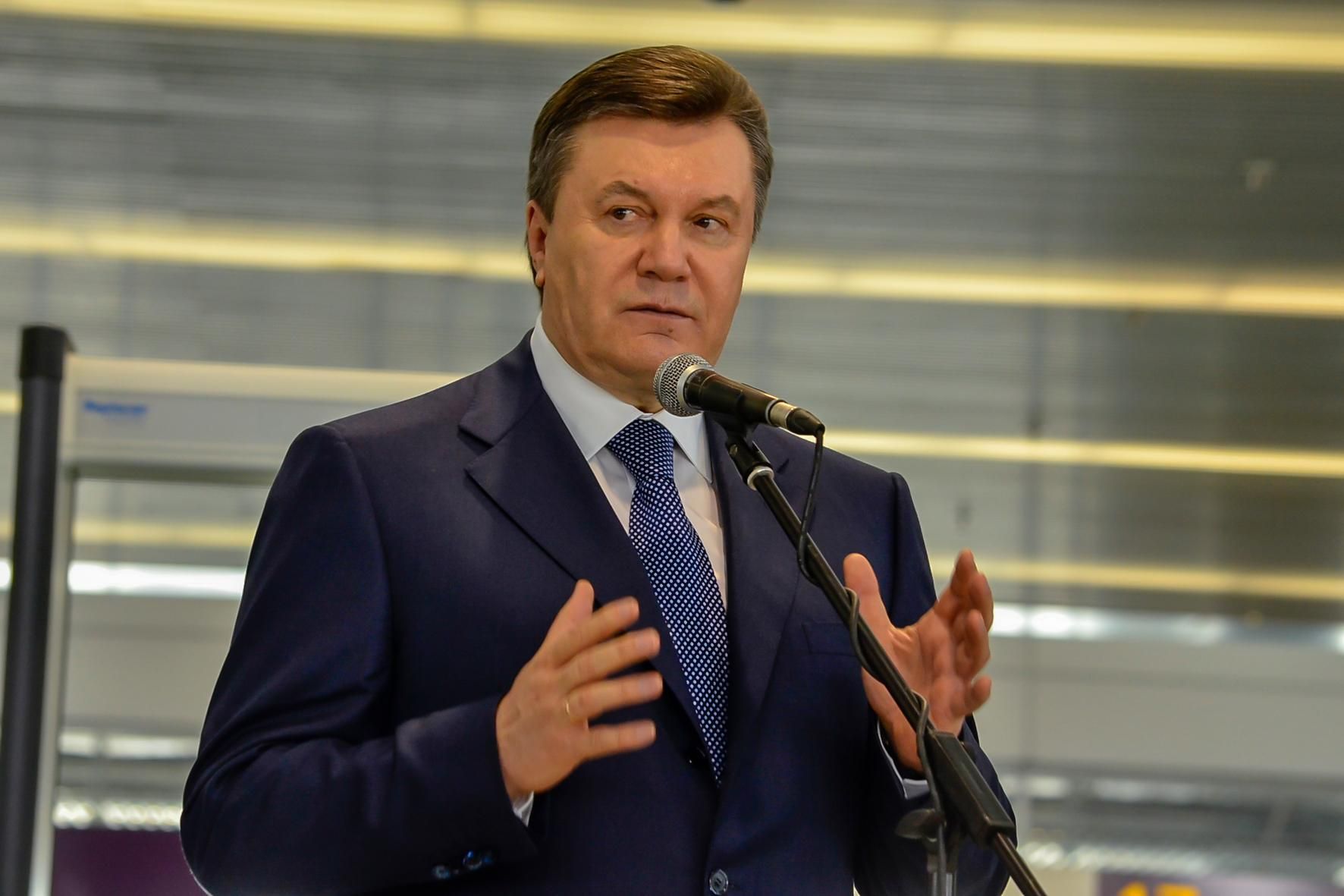 Це не допустимо, – Янукович у Росії став на захист Медведчука 