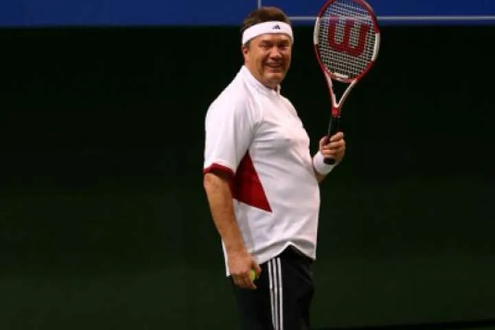 Янукович теніс