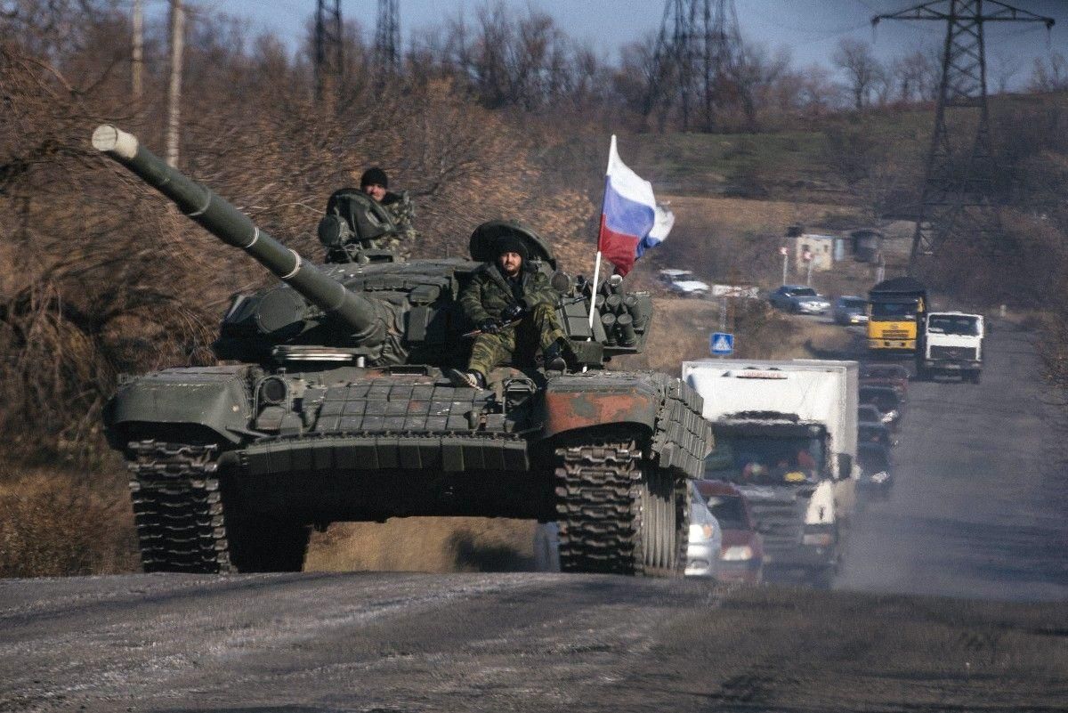 Ворожі танки на Донбасі: де окупанти розташували важке озброєння
